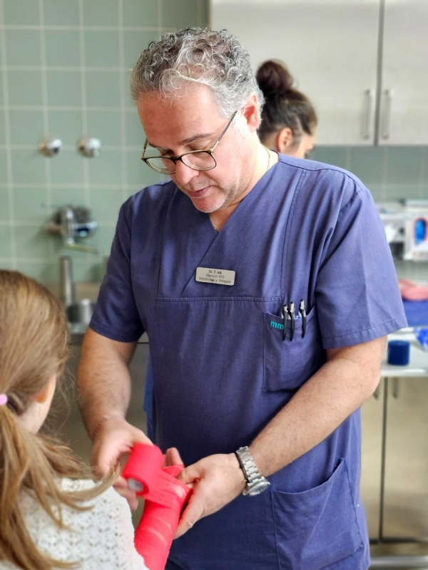 2025-04-30_KMM_Schülerführung_Notfallklinik_FotoHäfele (13).jpg
