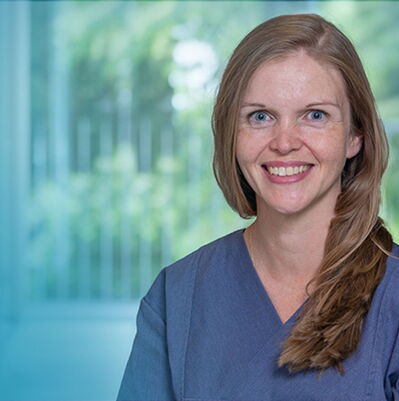 Dr. Wolfert